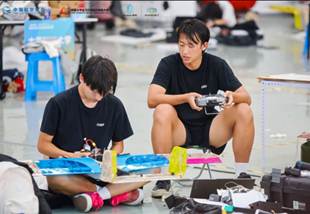 217e63f8da25e3a7c5b4010bd611d1b5